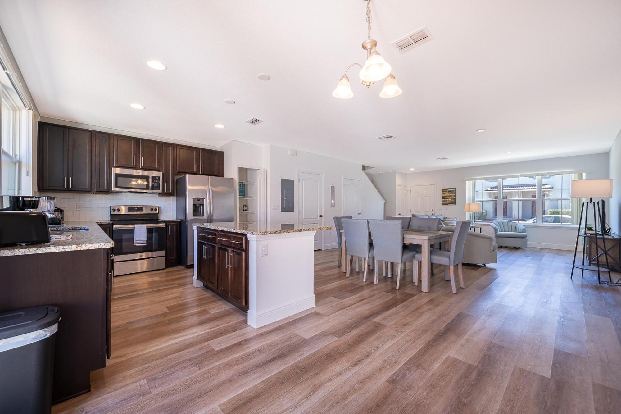 Ultimate Orlando - Like Near Attractions Apartment *