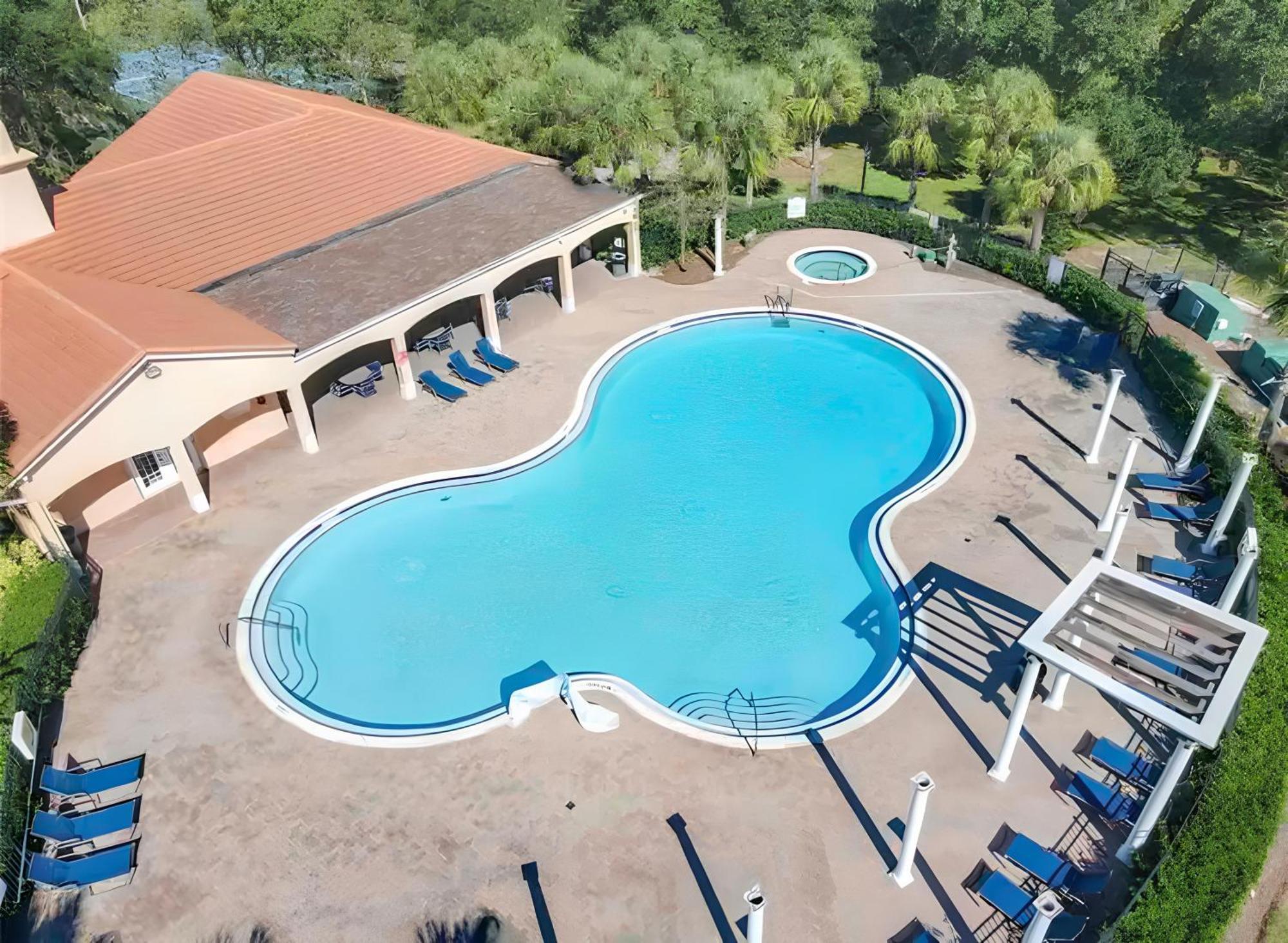 Ultimate Orlando - Like Near Attractions *